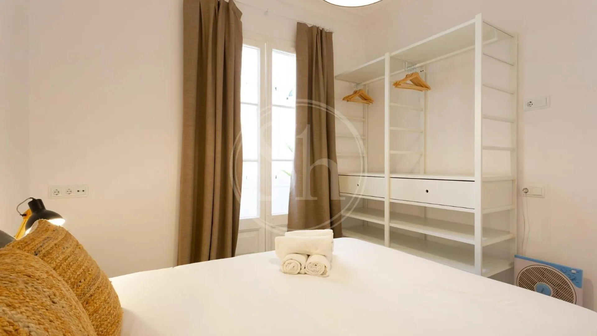 Apartamento Cerca De Sagrada Familia Barcelona 0*,