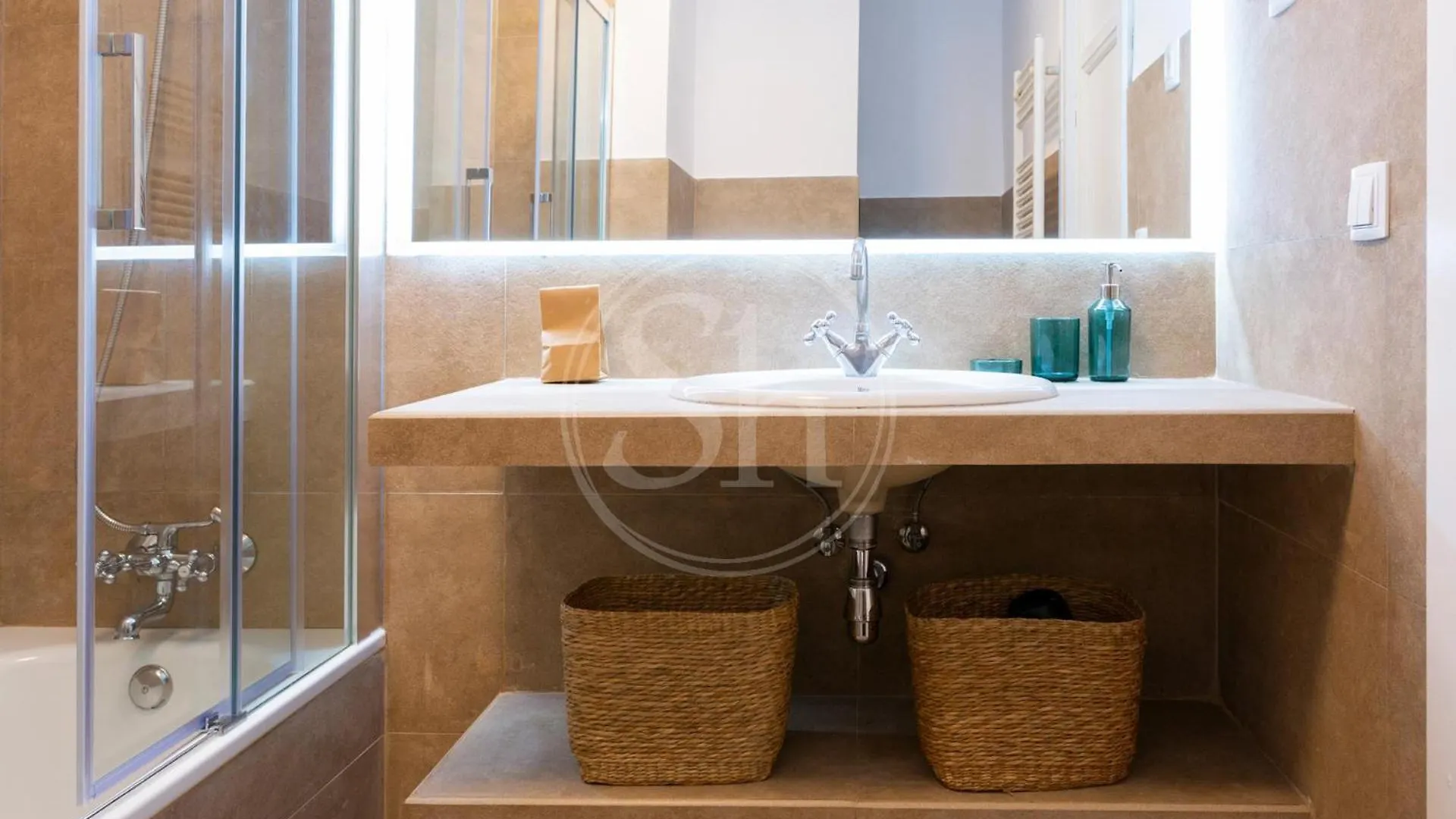 Apartamento Cerca De Sagrada Familia Barcelona Spanien